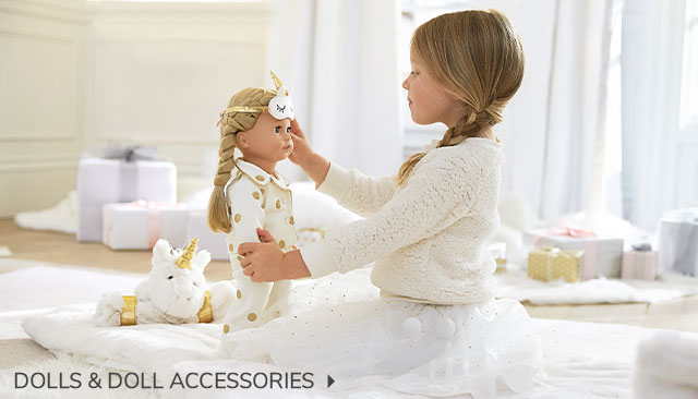 DOLLS & DOLL ACCESSORIES