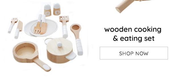 WOODEN COOKING & EATING SET