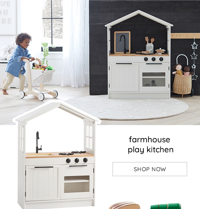 FARMHOUSE PLAY KITCHEN