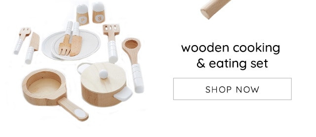 WOODEN COOKING & EATING SET