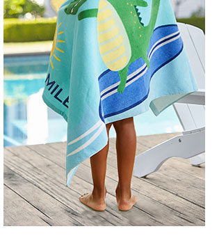 SURFING ALLIGATOR HOODED TOWEL