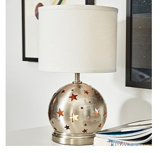 SILVER CUT OUT STAR TABLE LAMP