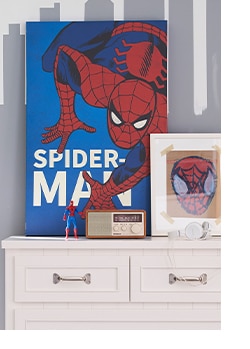 GLOW IN THE DARK SPIDERMAN ART