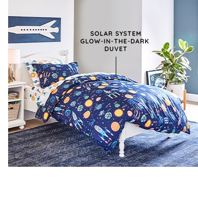 SOLAR SYSTEM GLOW IN THE DARK DUVET