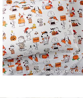 SHOP ORGANIC SNOOPY HALLOWEEN SHEET SET