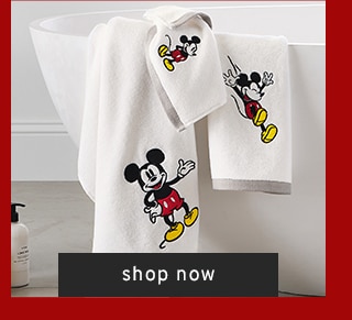 MICKEY MOUSE BATH TOWEL