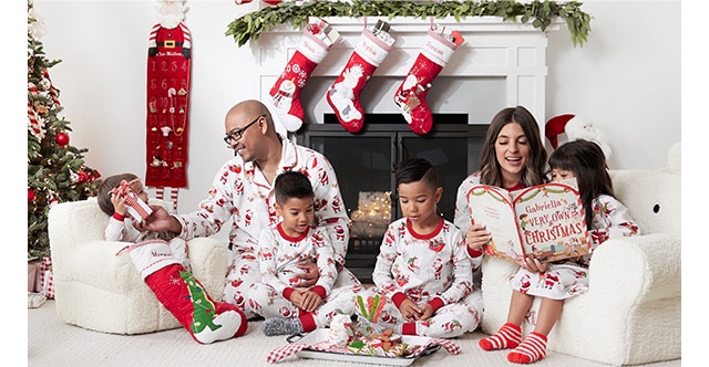 HERITAGE SANTA FAMILY PAJAMA COLLECTION