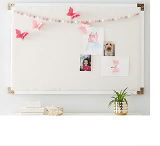 WHITE CAMPAIGN PINBOARD