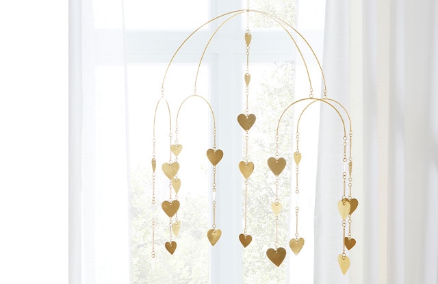HEART CEILING MOBILE