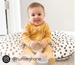 BLACK BRUSH STROKE BOPPY FEEDING PILLOW