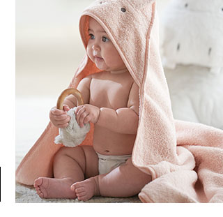 HOODED BUNNY TOWEL