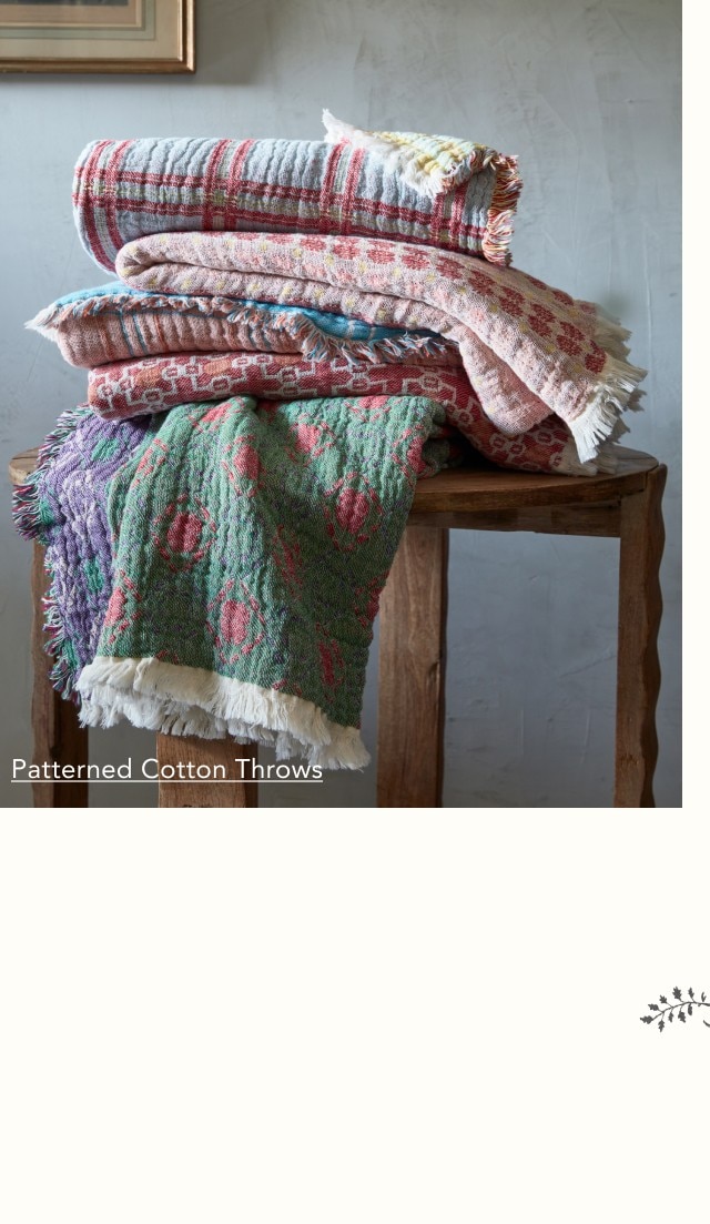 PATTERNED COTTON THROWS