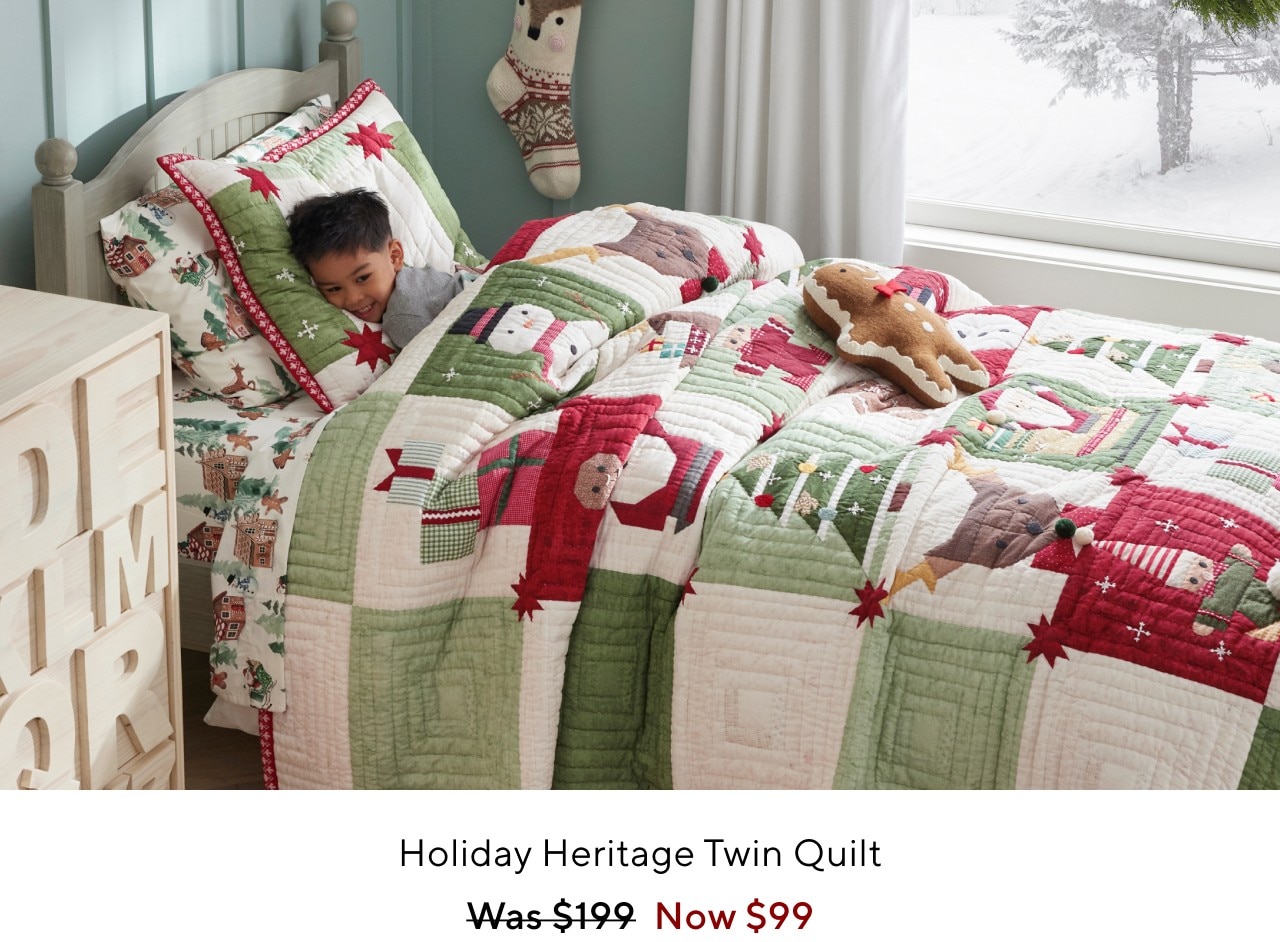 HOLIDAY HERITAGE TWIN QUILT