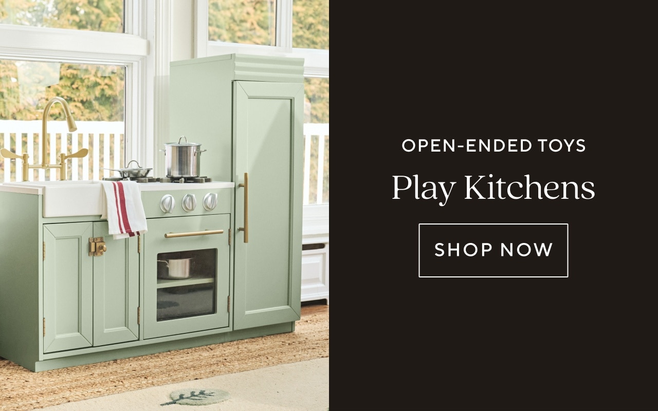 PLAY KITCHENS